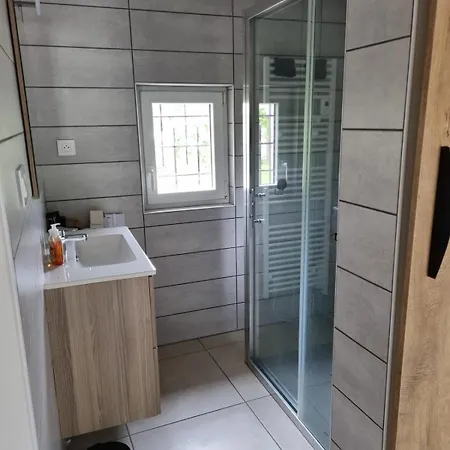 Dom wakacyjny Ou La Maison *